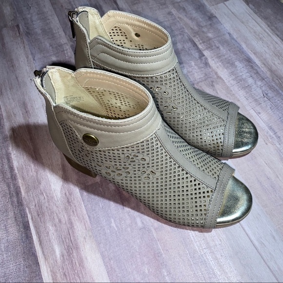 Kenneth Cole Reaction Peep Toe Booties - Picture 1 of 5